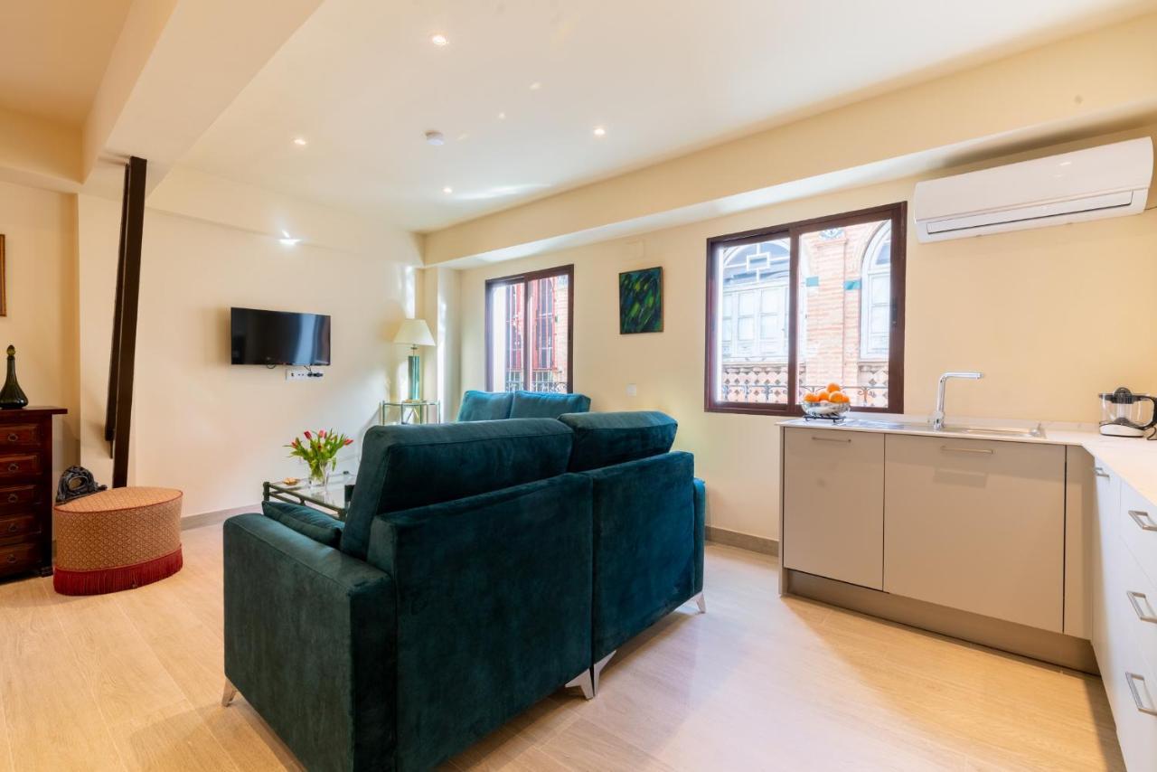 Holi-Rent Pimienta Villa Seville Luaran gambar